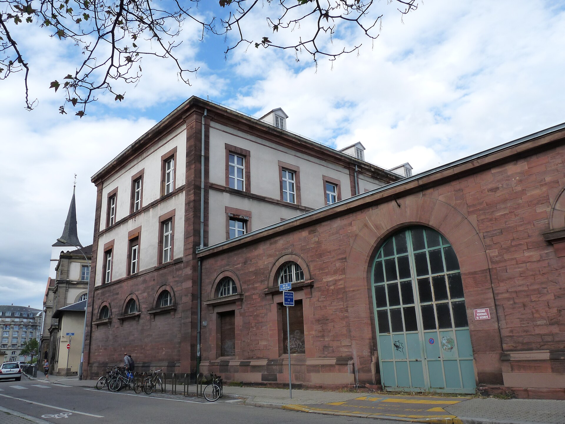 The former Tobacco Manufactory, Krutenau